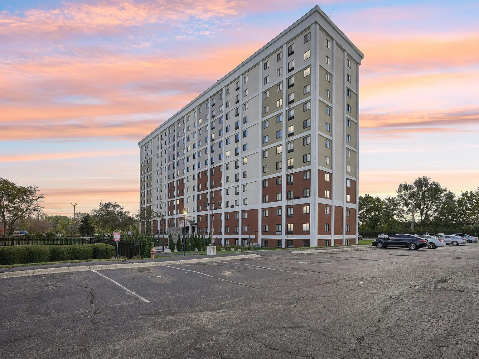 River West Flats — Photo 3