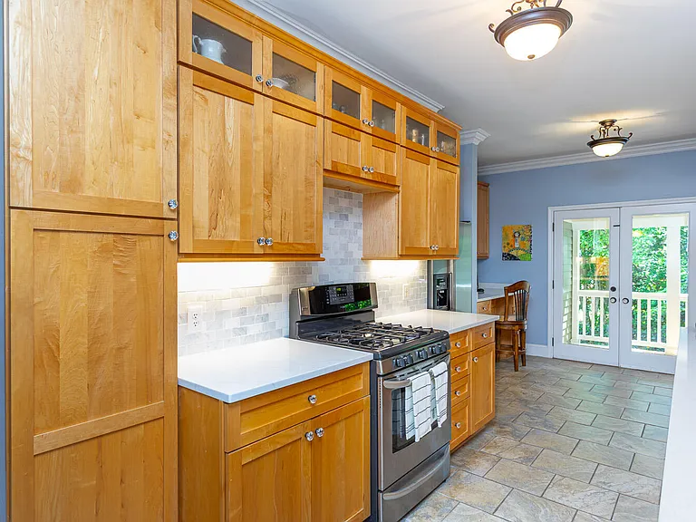 1308 Filmore St — Photo 18