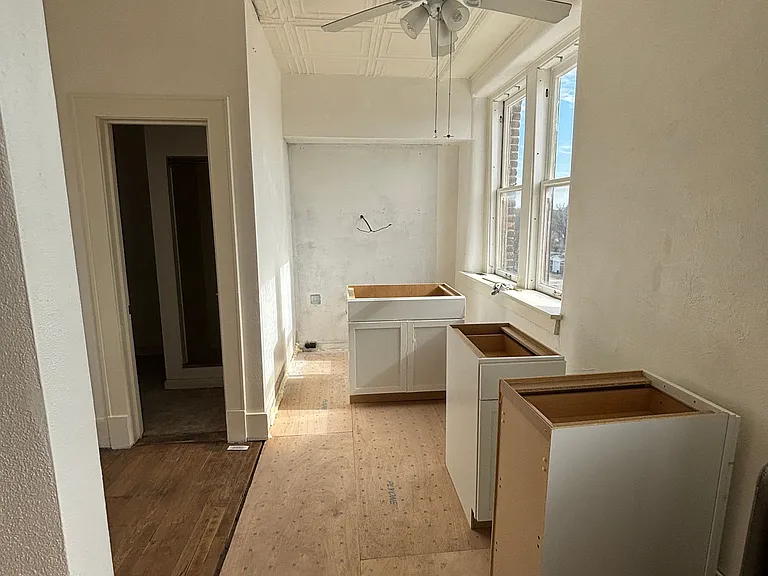 1 bed, 1.0 bath, 375 sqft, $850 — Photo 4