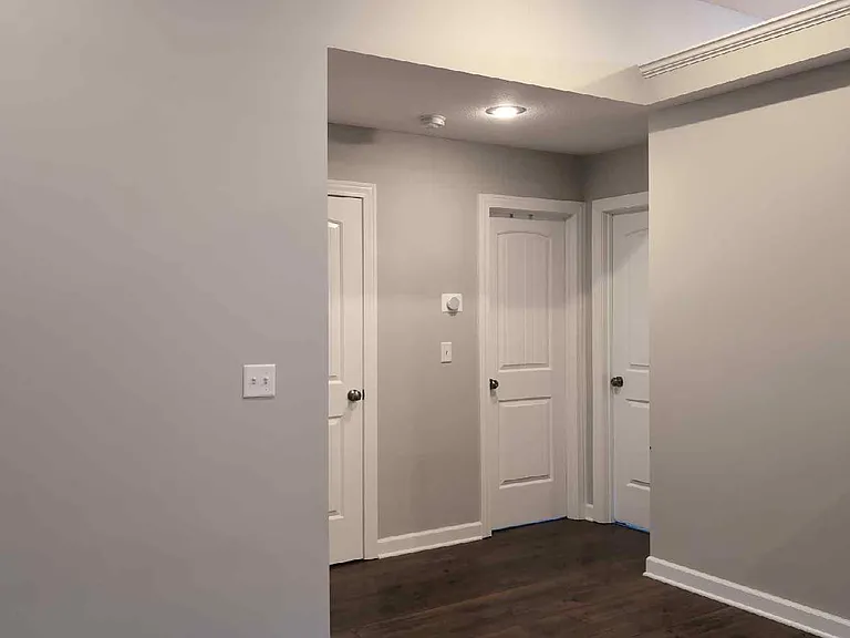 1214 Cypress Ct — Photo 9