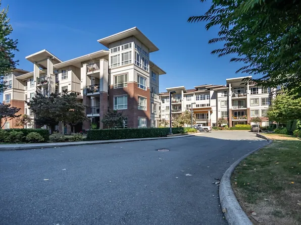 3192 Gladwin Rd #403, Abbotsford, BC V2T 6M9