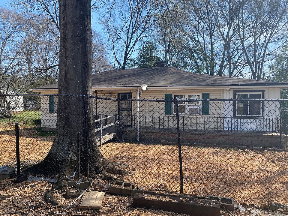 1st image of 3906 White Horse Rd