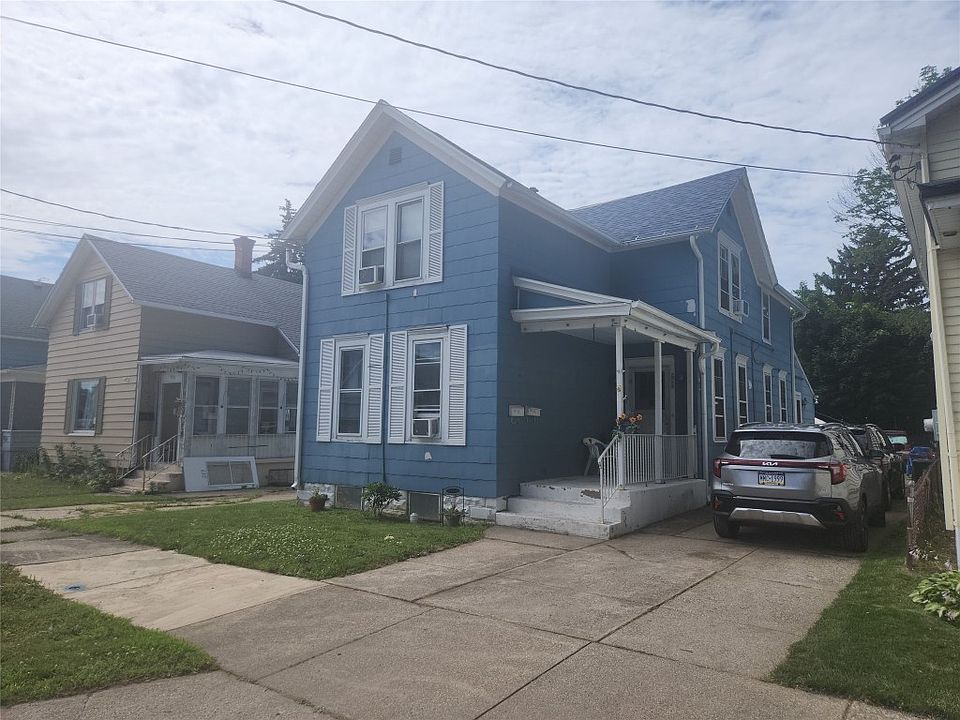 2nd image of 628 W 23rd St