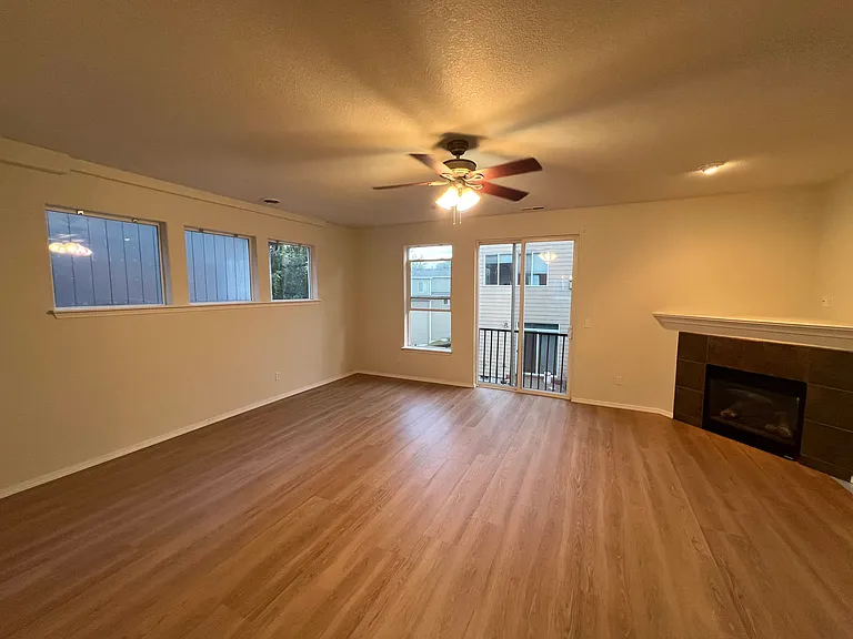4774 SE Paladin Ln — Photo 7