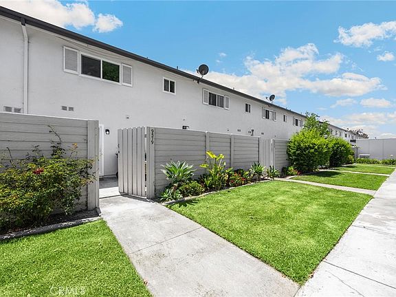 3rd image of 9579 Adams Ave