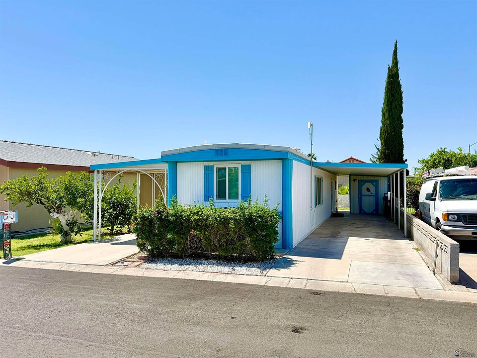 1st image of 3434 S Castle Dr