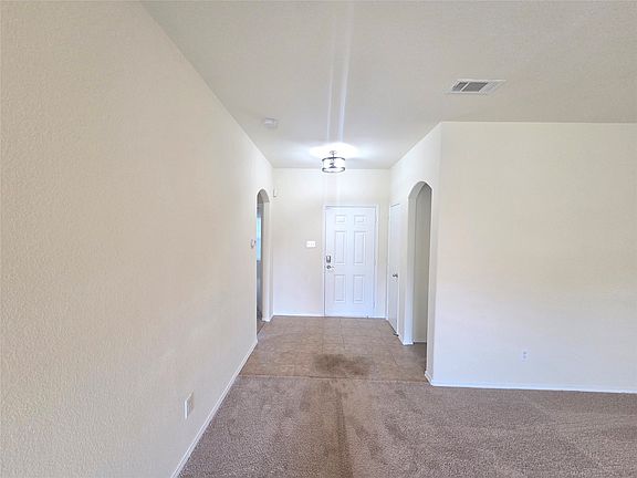 4th image of 7821 Red Spring Rd