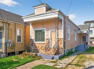 2524 Valence St, New Orleans, LA 70115