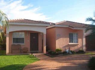 15751 SW 66th Ter, Miami, FL 33193