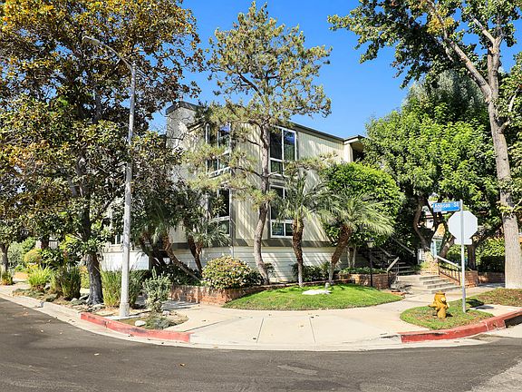 3rd image of 5003 Westpark Dr Unit 204