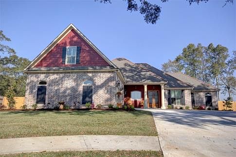 1st image of 309 Quiet Oaks Dr