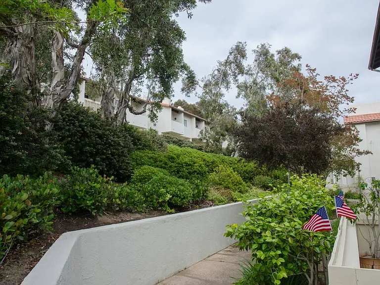 3978 La Jolla Village Dr — Photo 13