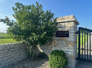 2322 Garner Ln, Lexington, KY 40516