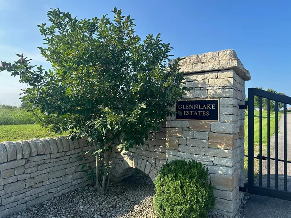 2322 Garner Ln, Lexington, KY 40516