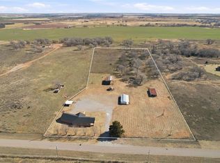 9448 N 2020th Rd, Hammon, OK 73650