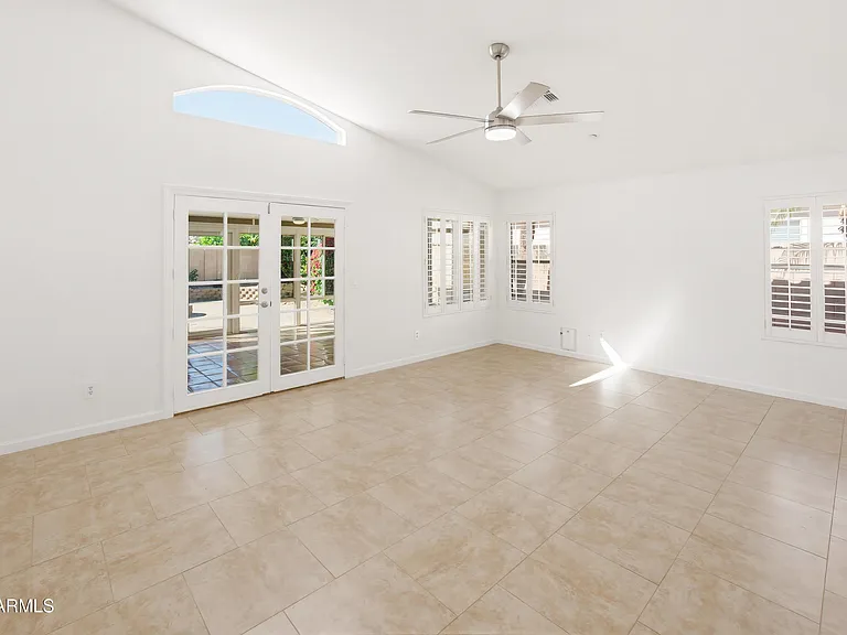 9321 E Caribbean Ln — Photo 22