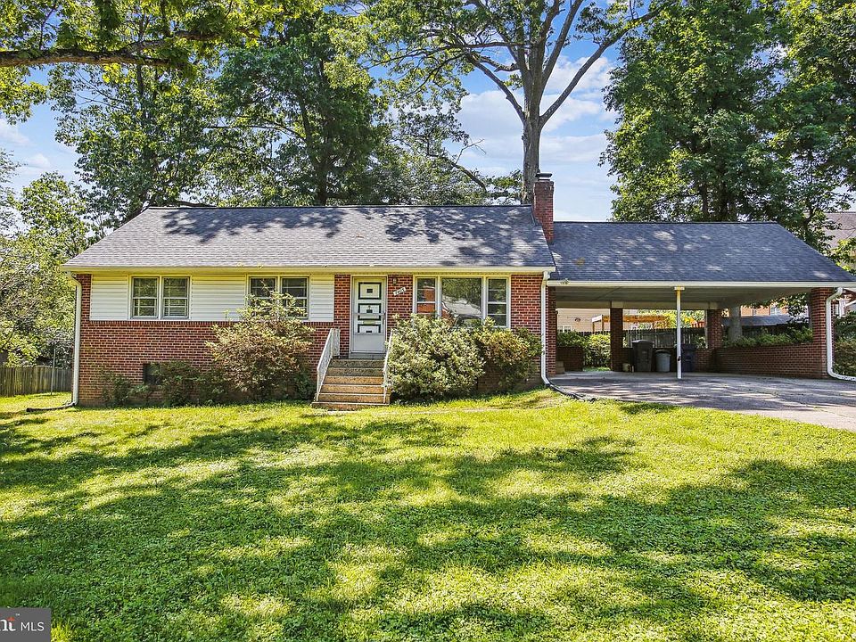 1st image of 7405 Chester Dr