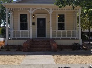 318 Mason St, Healdsburg, CA 95448