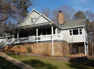 285 Lakeview Dr, State Road, NC 28676