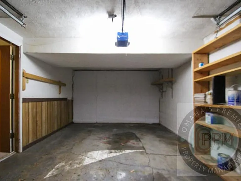 8803 S 143rd St — Photo 16