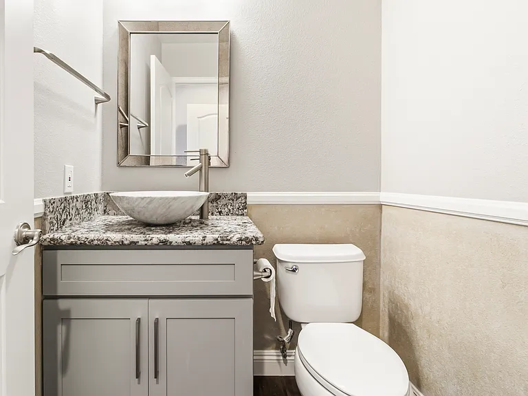 24881 Seagate Dr — Photo 26