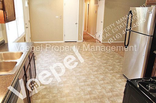 4th image of 7308 E 108th Ter