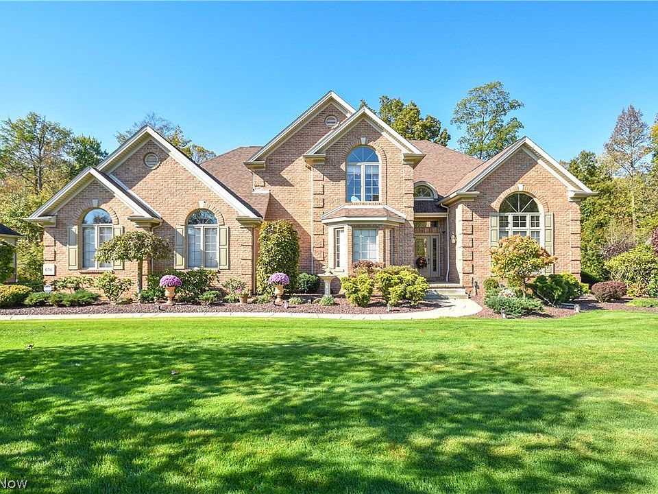 656 Saddlebrook Dr, Youngstown, OH 44512 Zillow