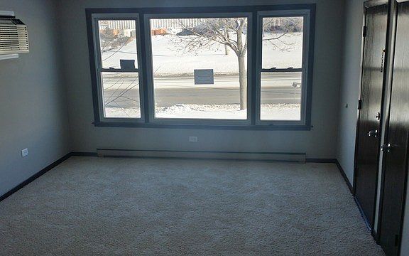 3rd image of 214 S Prospect Ave #1