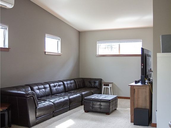 5th image of 4717 137th St SE