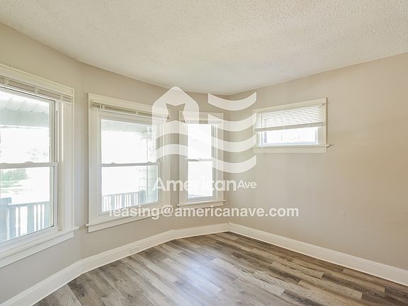 5-Dining Room