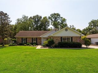 20925 Lowry Dr, Fairhope, AL 36532