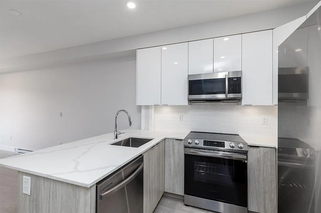 1 bed, 610 sqft, $1,800 — Photo 4