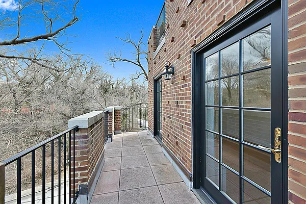 Rented by Weichert Realtors House & Home | media 23