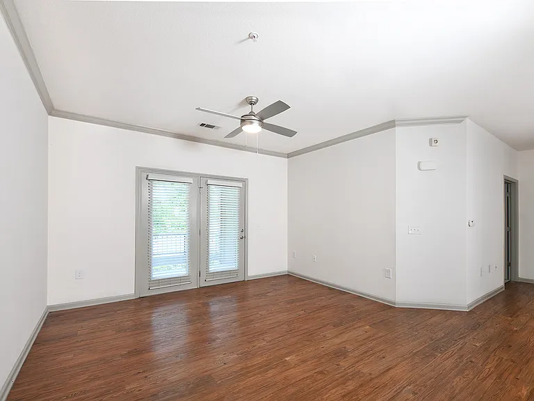 Legacy Cornelius Apartments — Photo 25