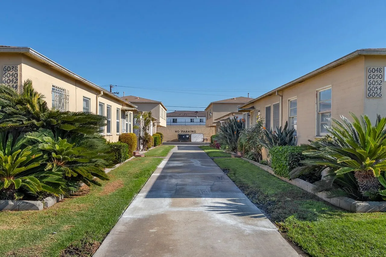 1 bed, 600 sqft, $1,595 — Photo 1