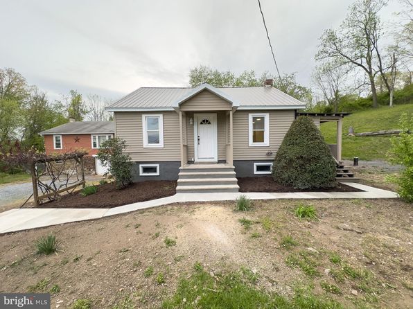 95 N Greenview Rd, Schuylkill Haven, PA 17972