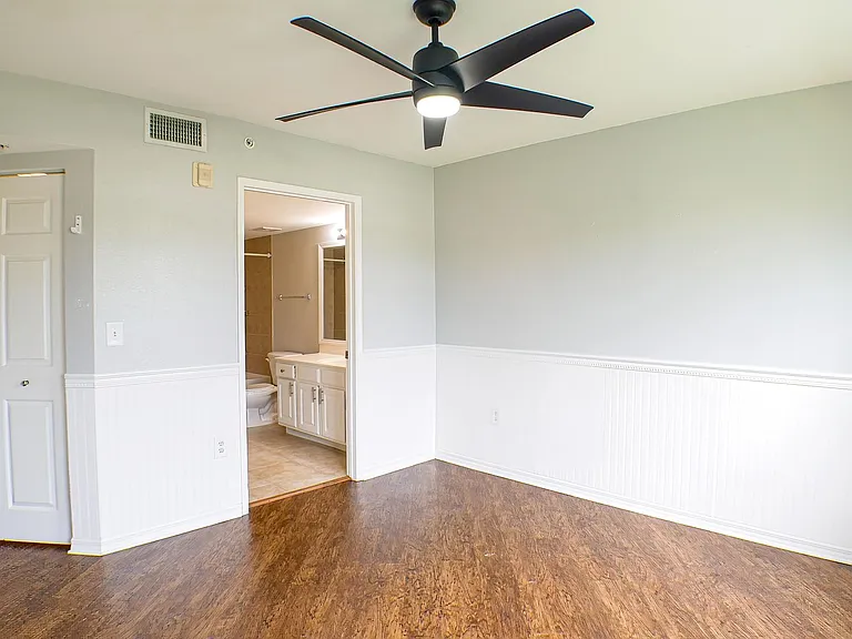 4135 Residence Dr #620 — Photo 10