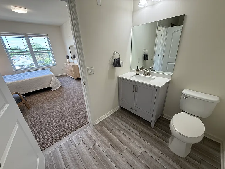 510 Hamilton — Photo 12