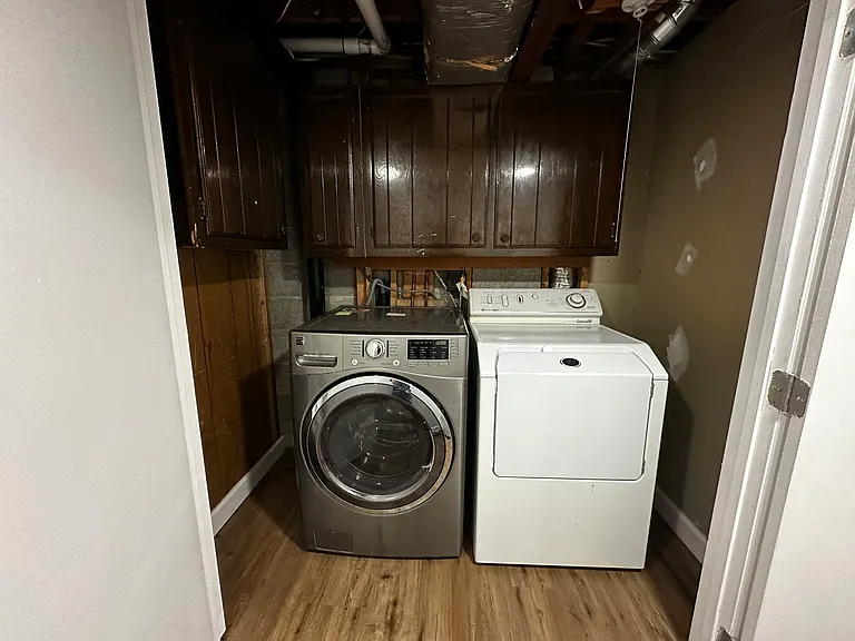 1531 Harford Square Dr — Photo 16