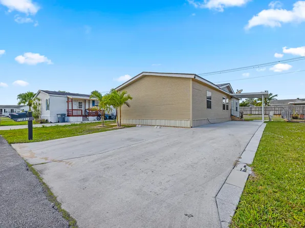 11831 Bay Place, Boca Raton, FL 33428