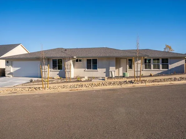 271 Mill Valley Pkwy, Redding, CA 96003