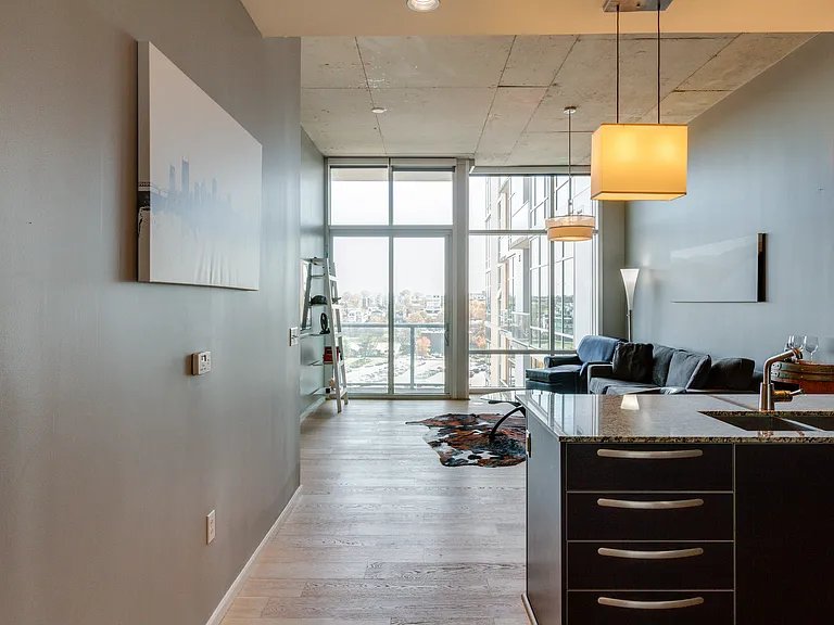 700 12th Ave S #1008 — Photo 8