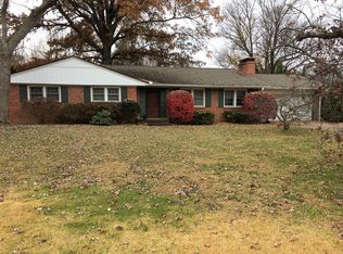 1509 Glen Moor Rd, Evansville, IN 47715