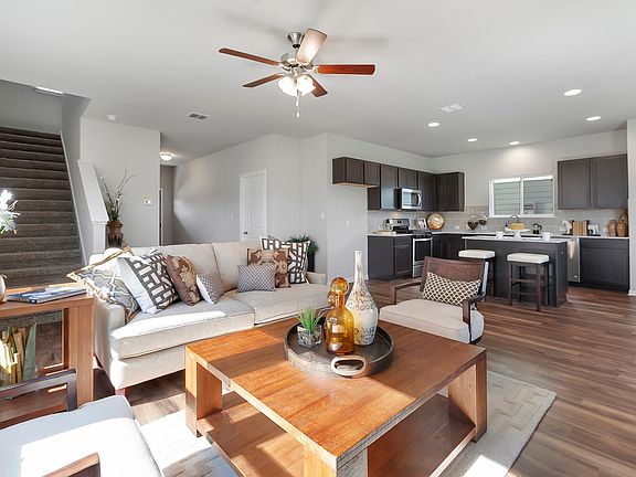 14_img_9701img_9703_mls