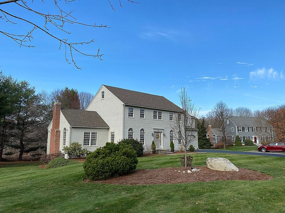 1st image of 6 Atwater Dr
