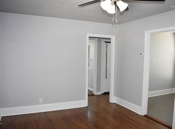 3rd image of 4332 Voncille St