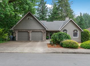 1030 Rancho Lobo Ln, West Linn, OR 97068