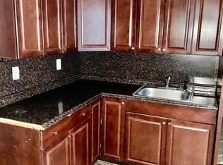 52 Adeline St #1, New Haven, CT 06519