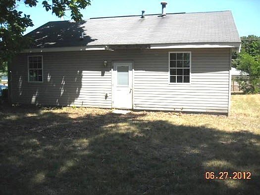 1st image of 327 Pokagon St