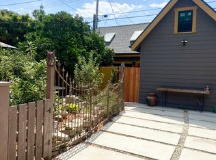 2074 W 27th St, Los Angeles, CA 90018